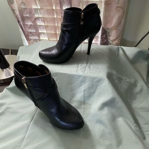 Guess 4.5” platform bootie shoes.